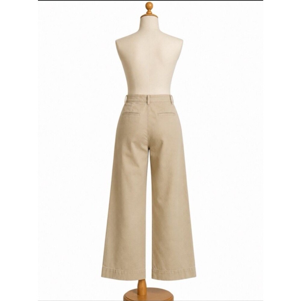 Ann Taylor Wide Leg Hi Rise Cropped Pants Size 10 Ivory Cream Color 30” Waist - Picture 2 of 5